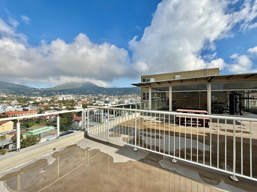 2 Bedroom Property for Sale in Cape Town City Centre Western Cape